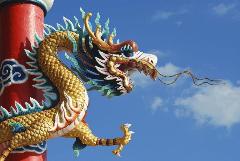 龙的女生和什么属相结合(最佳配对)