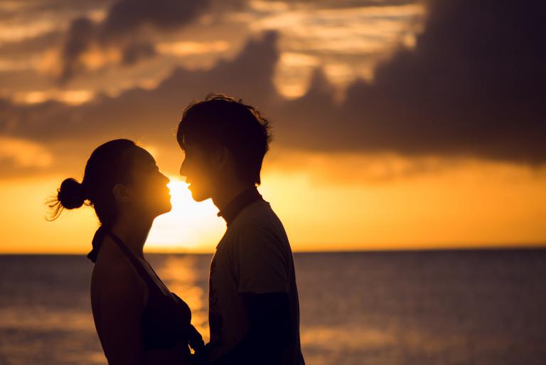 十二生肖属相五行对照表(五行相生相克属相与五行的关系一目了然)