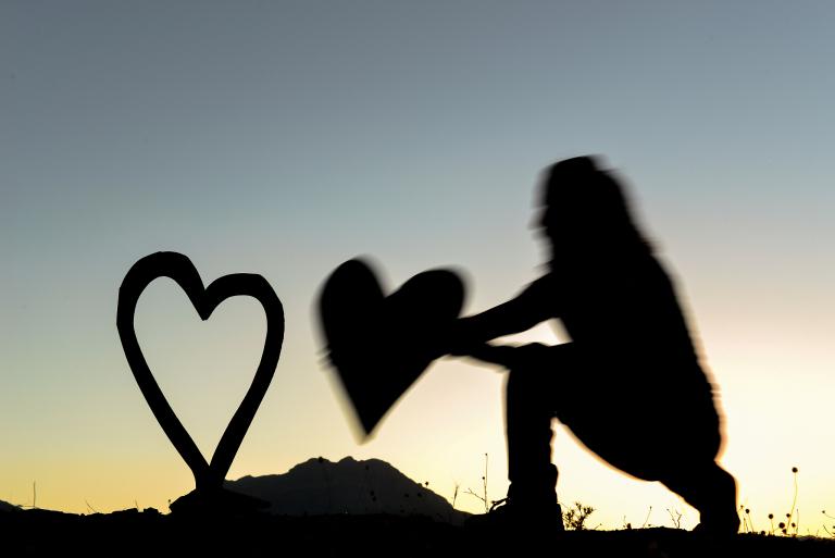 1987年婚姻最配属相(揭秘哪些属相最适合结婚)