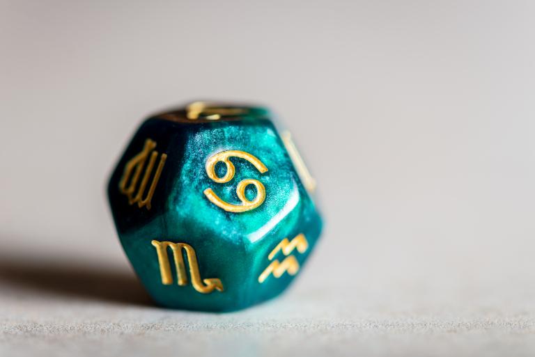 优秀男人喜欢的星座女巨蟹(温柔体贴细腻入微的爱情方式)