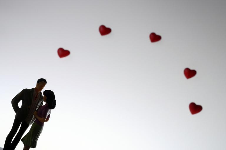 正缘出现是什么样的征兆(如何判断你遇到了真命/女)